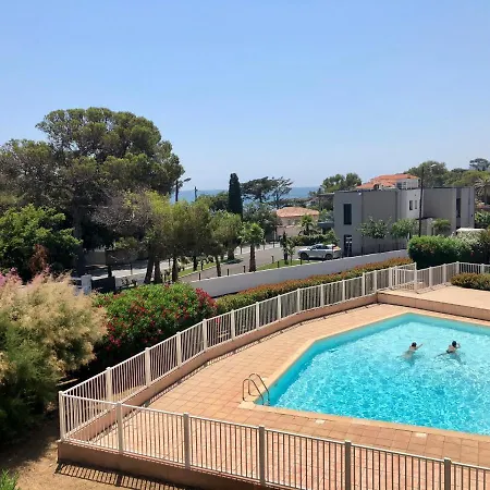 Apartment Newly Renovated Aircond-wifi-pool-sea View-150m To Beaches-